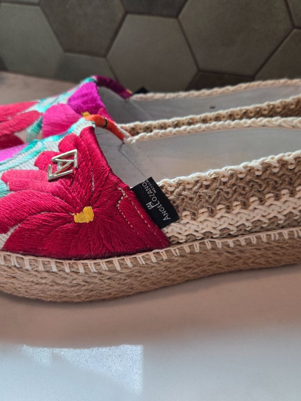 New Angelozano shoes, size 23 - Picture 2 of 5